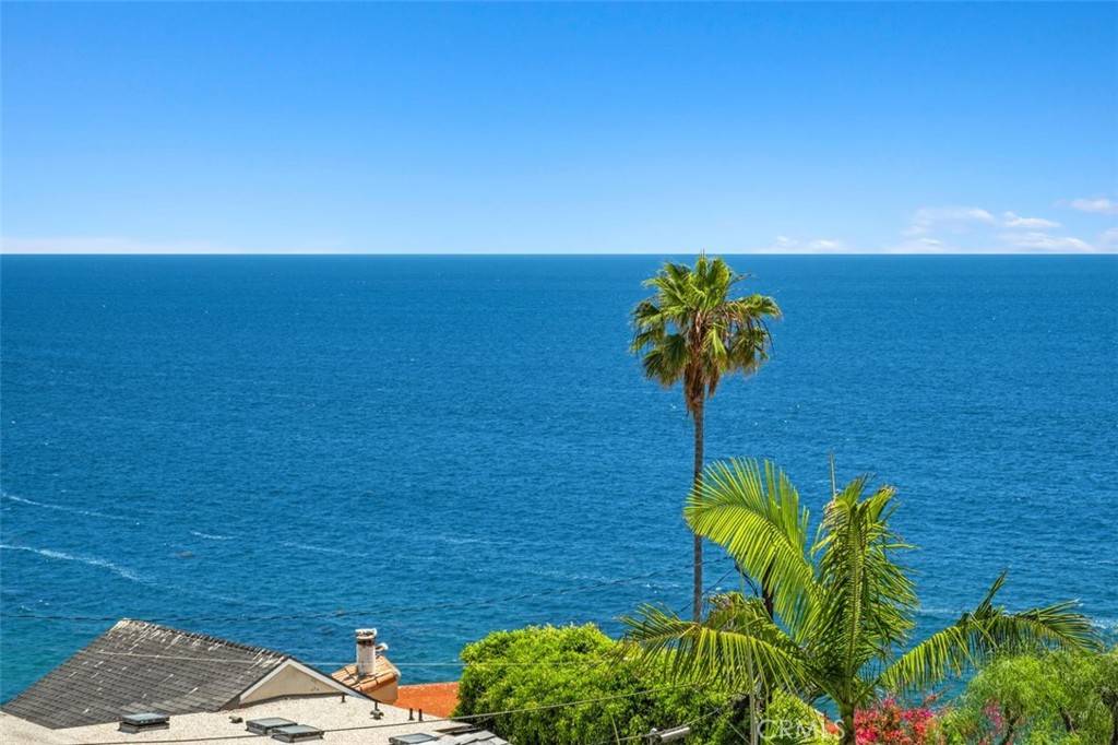 Laguna Beach, CA 92651,31868 Circle DR
