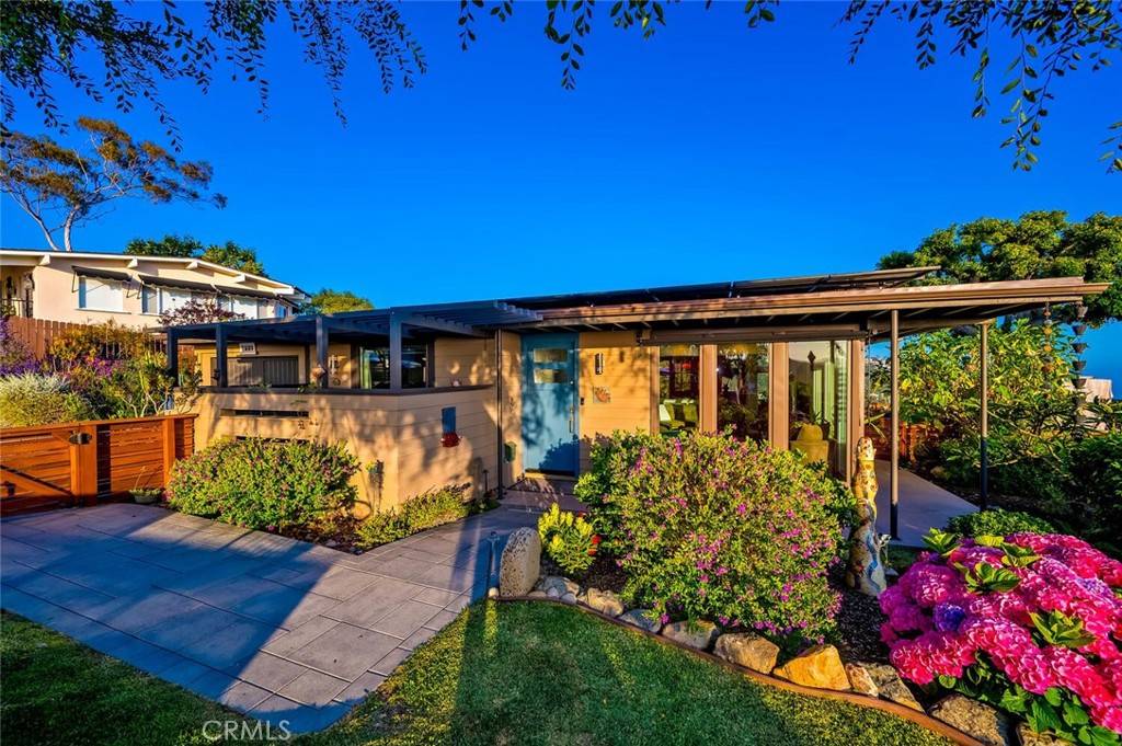 Laguna Beach, CA 92651,1687 Temple Hills DR