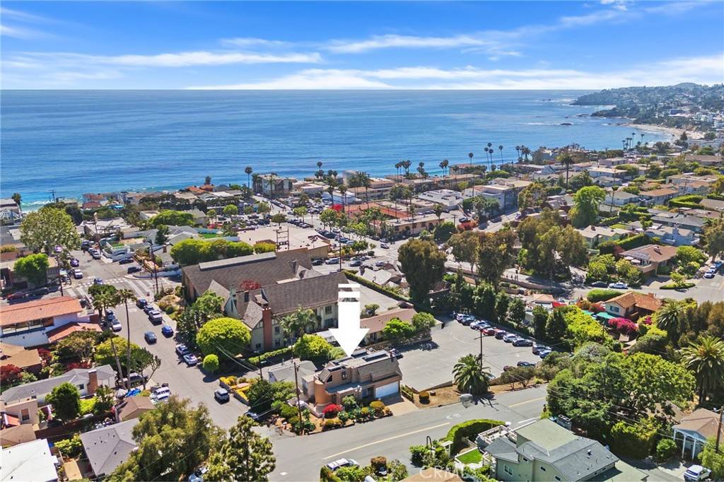 Laguna Beach, CA 92651,390 Saint Anns DR