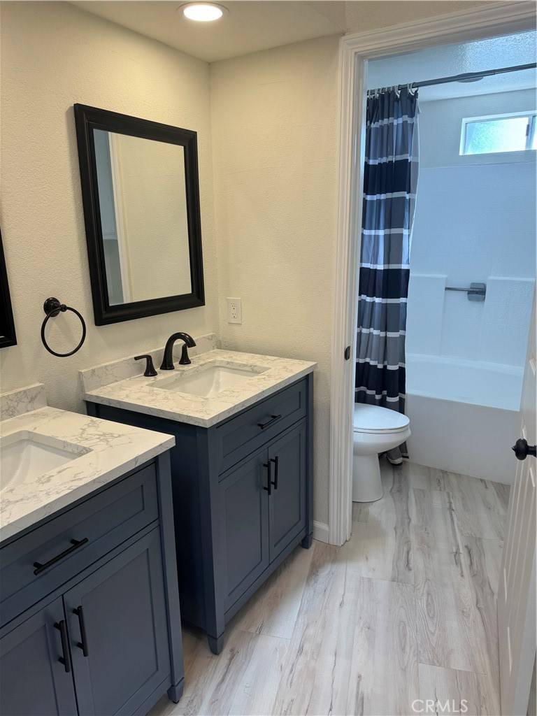 Laguna Beach, CA 92651,208 Santa Rosa CT #208