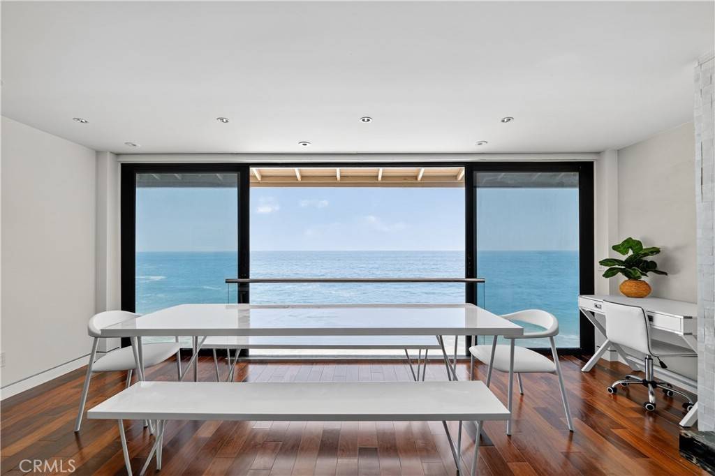 Laguna Beach, CA 92651,102 Blue Lagoon