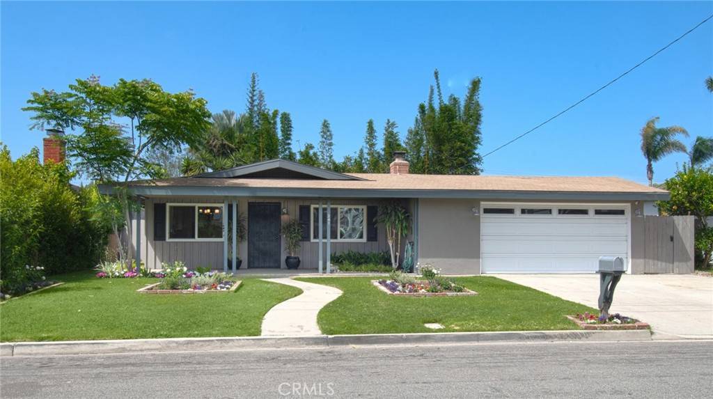 Costa Mesa, CA 92627,241 Sierks ST