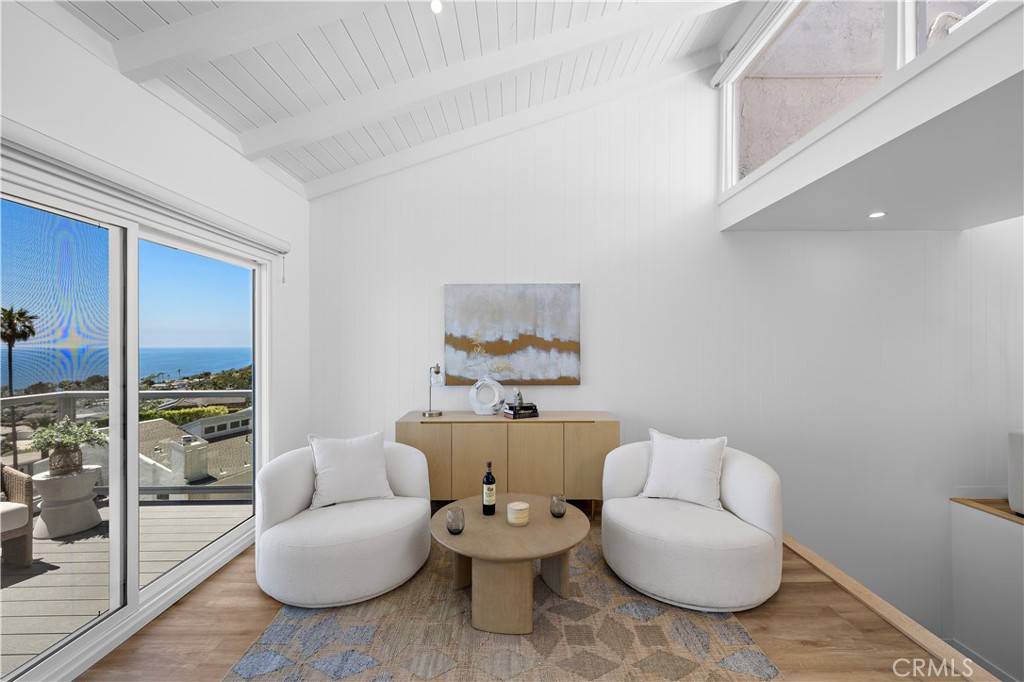 Laguna Beach, CA 92651,21659 Ocean Vista DR #20