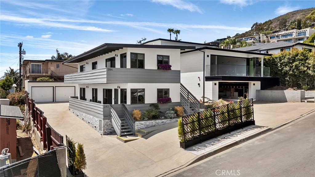 Laguna Beach, CA 92651,284 Chiquita ST