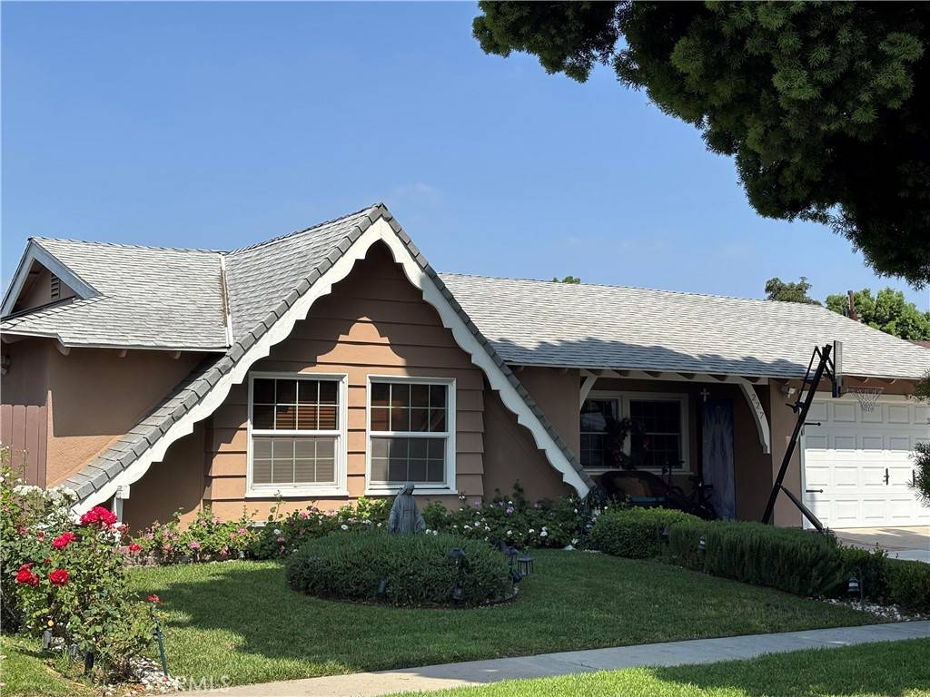 Anaheim, CA 92804,227 S Renoak ST