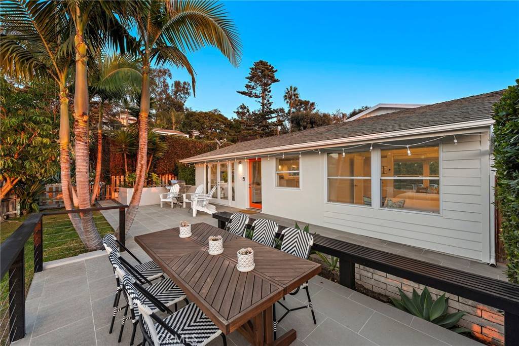 Laguna Beach, CA 92651,595 Bluebird Canyon DR
