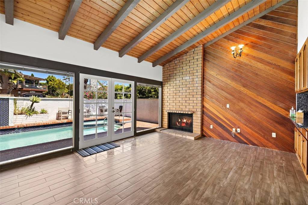 Laguna Beach, CA 92651,751 Bolsana DR