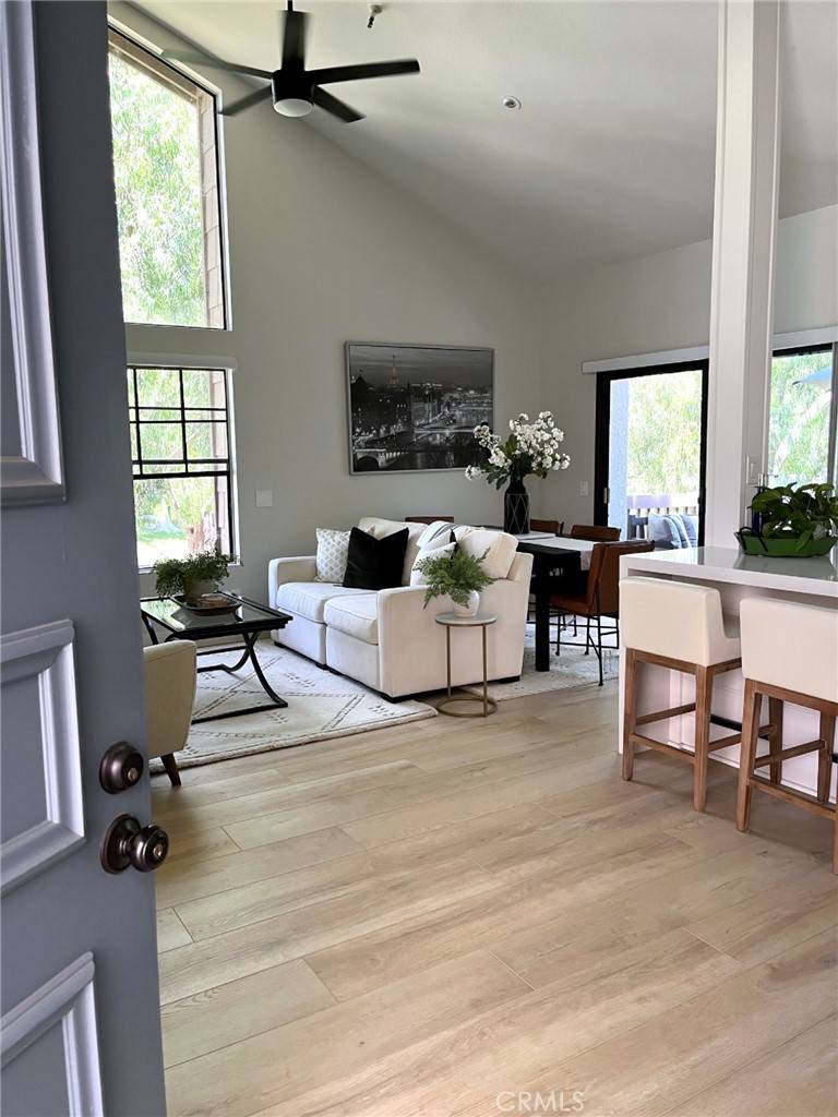 Laguna Hills, CA 92656,26701 Quail #120