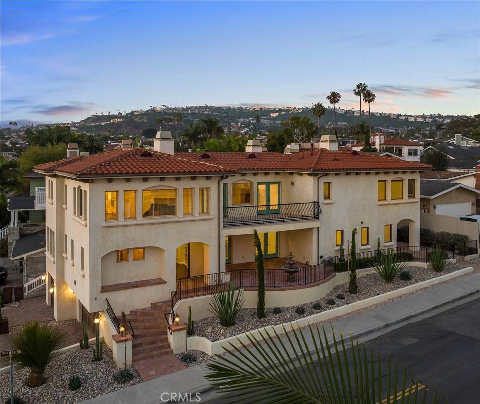 San Clemente, CA 92672,1699 Calle De Los Alamos