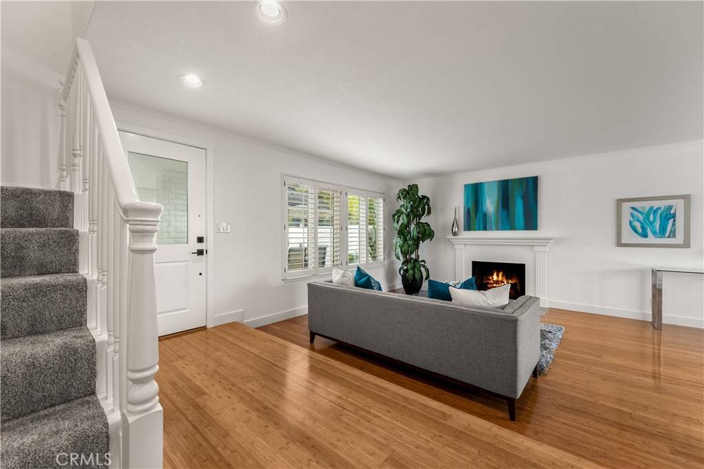 Costa Mesa, CA 92627,1872 Parkview CIR