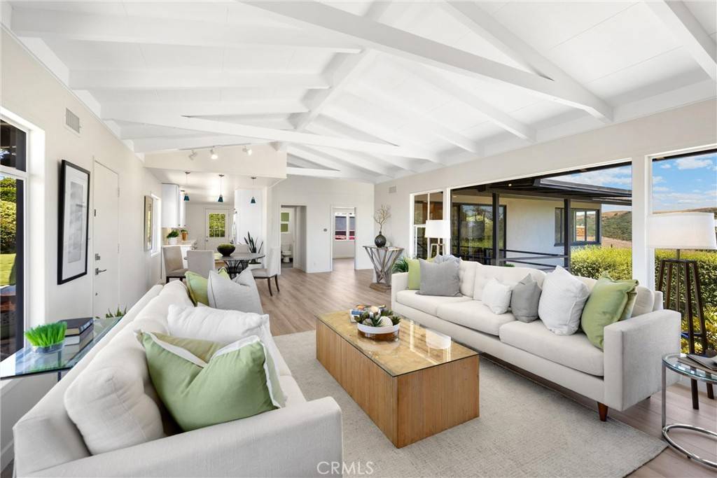 Laguna Beach, CA 92651,1961 Temple Hills DR