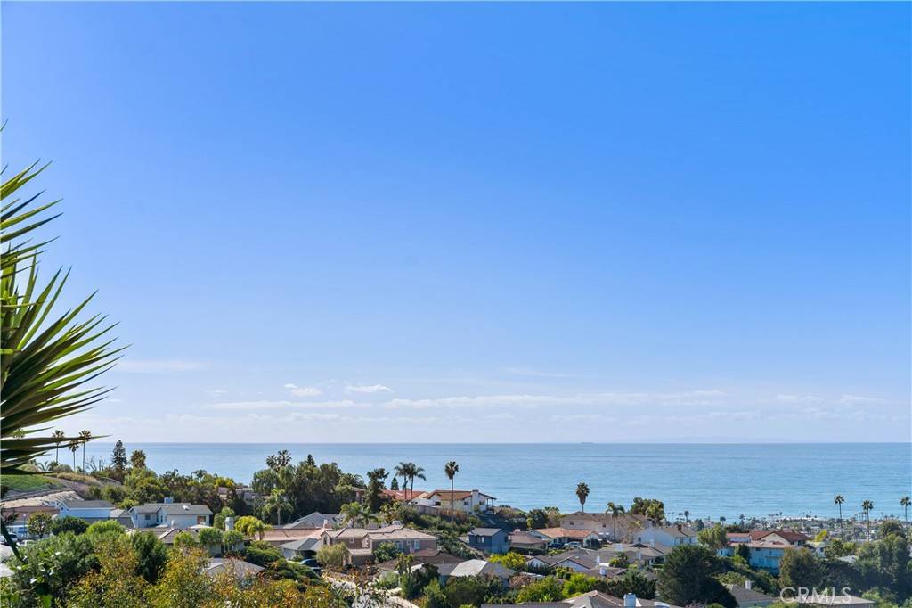 San Clemente, CA 92672,723 Avenida Presidio