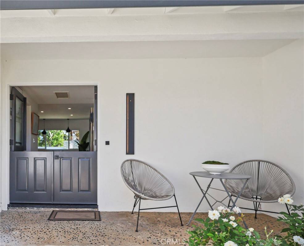 Newport Beach, CA 92660,2316 La Linda PL