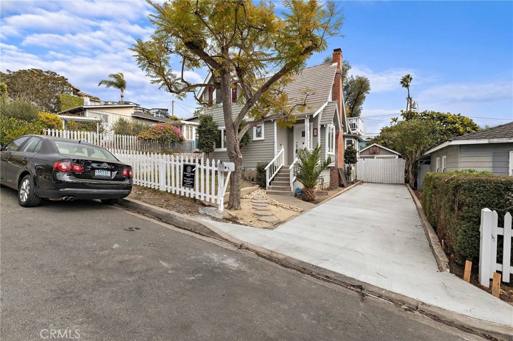 Laguna Beach, CA 92651,251 Viejo ST