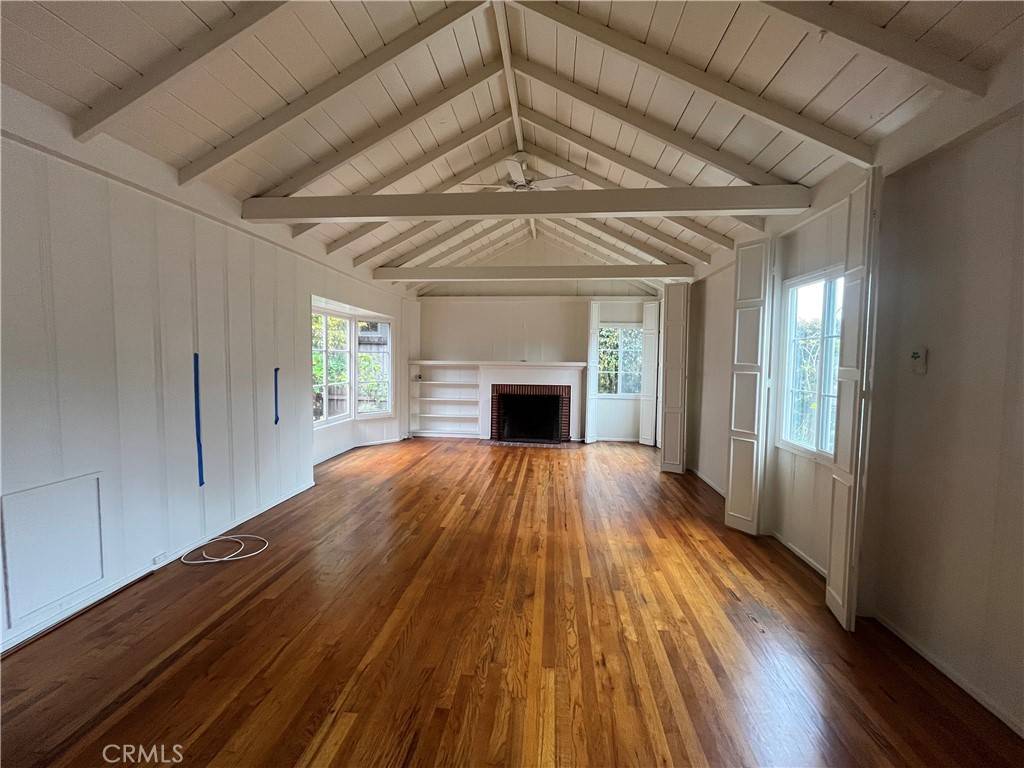 Laguna Beach, CA 92651,634 Glenneyre ST