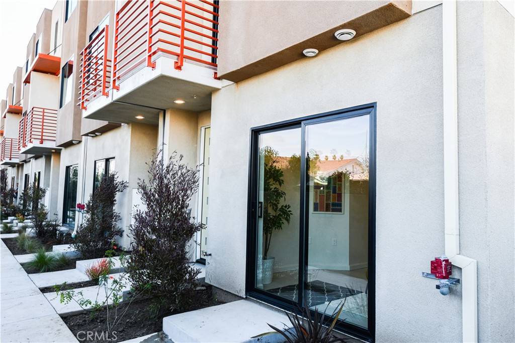 Gardena, CA 90247,15826 S Vermont AVE #2