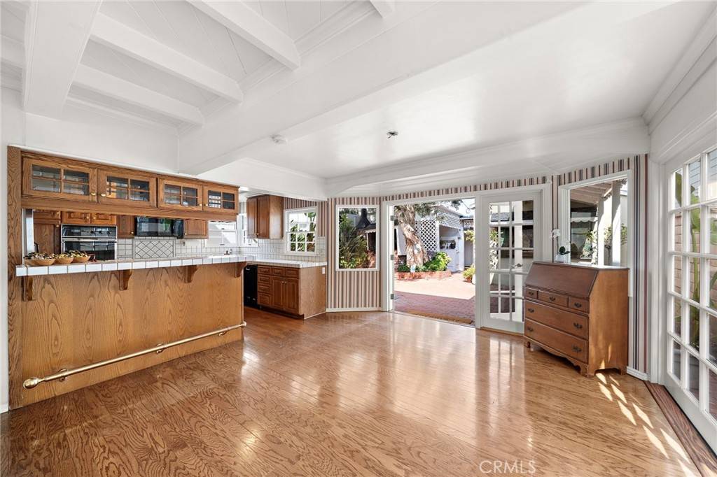 Newport Beach, CA 92662,308 Coral AVE