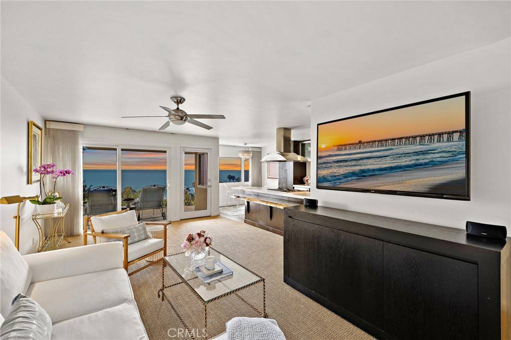 Laguna Beach, CA 92651,21702 Ocean Vista DR #F