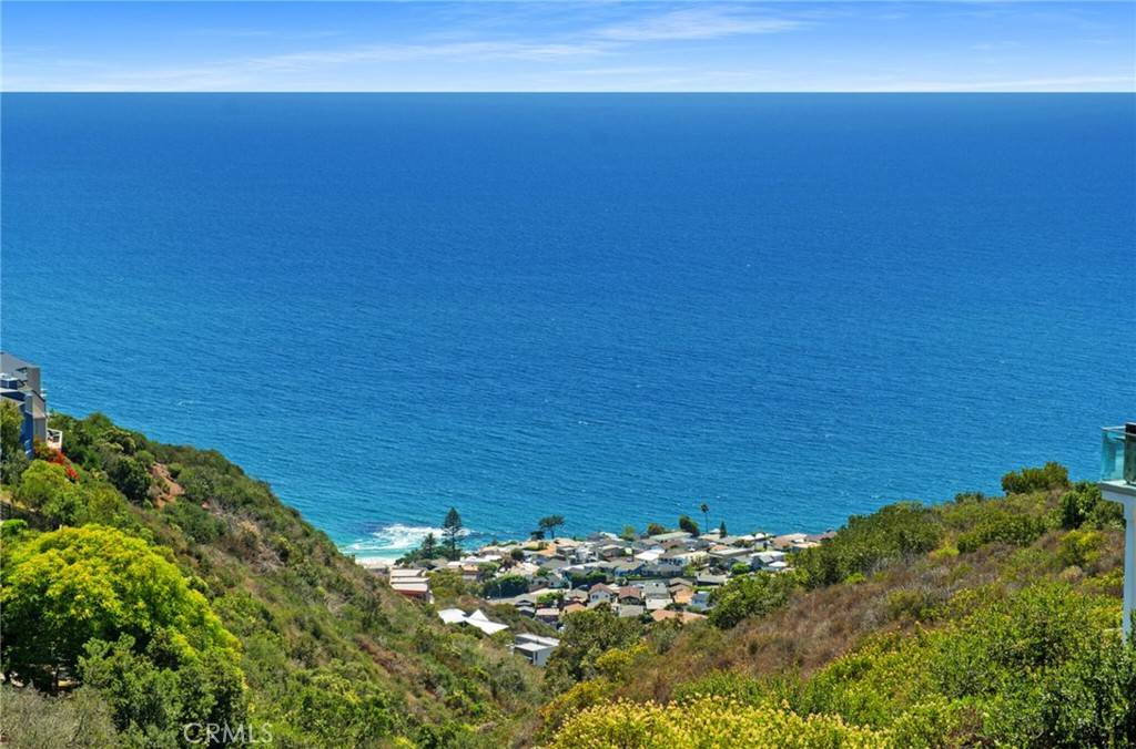 Laguna Beach, CA 92651,749 Marlin Drive AVE