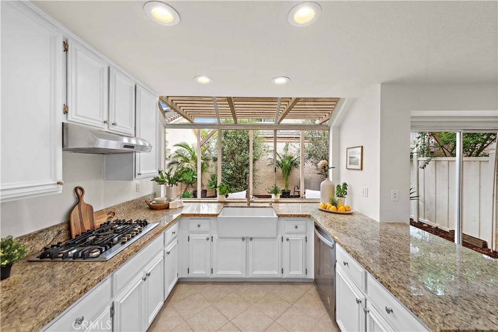 Aliso Viejo, CA 92656,14 Songbird LN