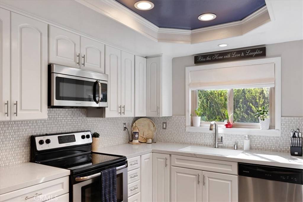 Laguna Niguel, CA 92677,31386 West Nine DR