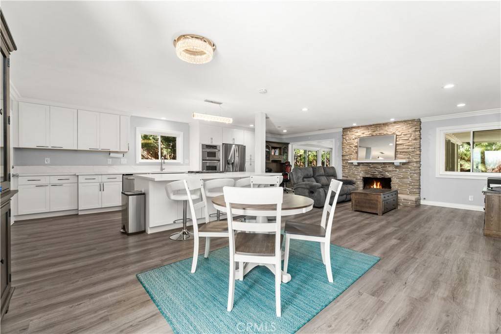 Costa Mesa, CA 92627,1170 Gleneagles