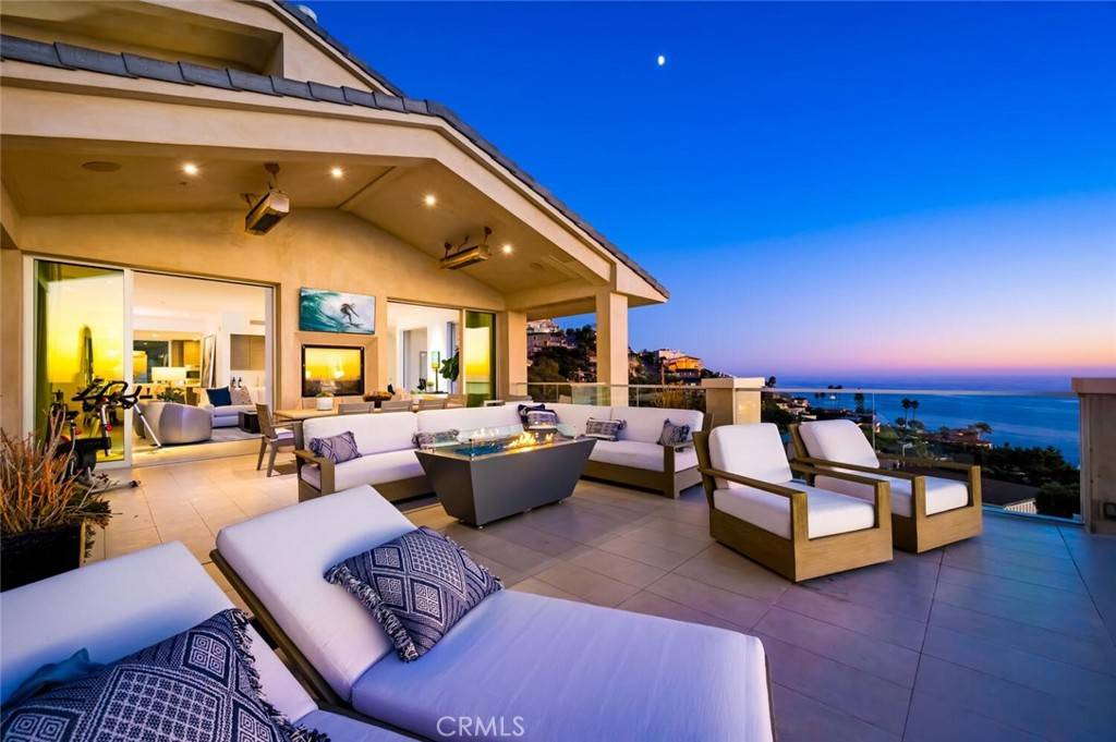 Laguna Beach, CA 92651,2300 Crestview
