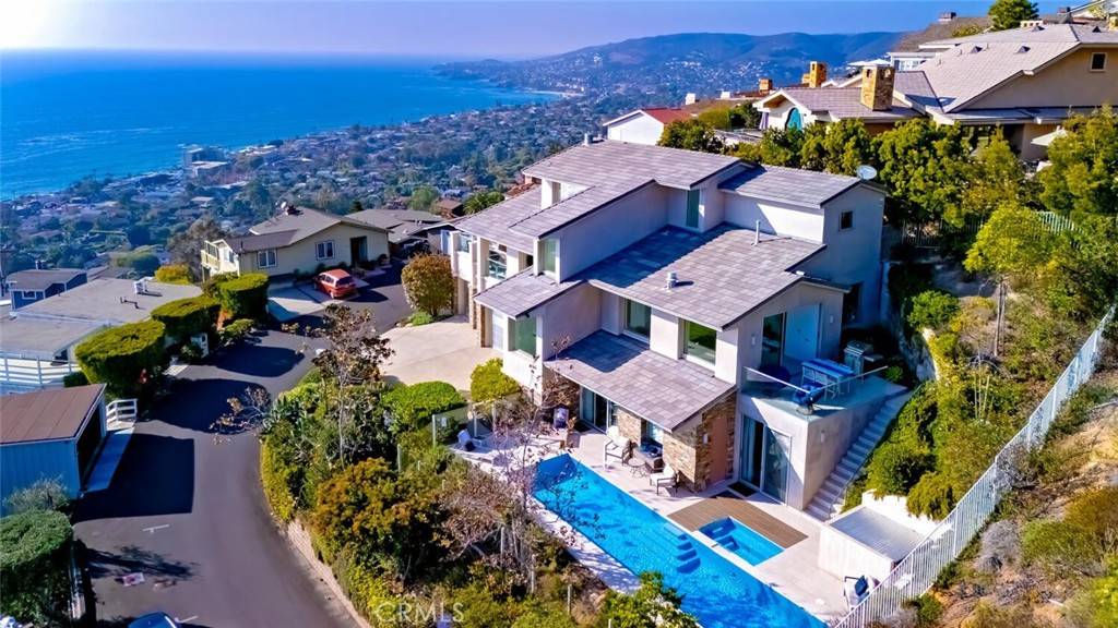 Laguna Beach, CA 92651,2300 Crestview