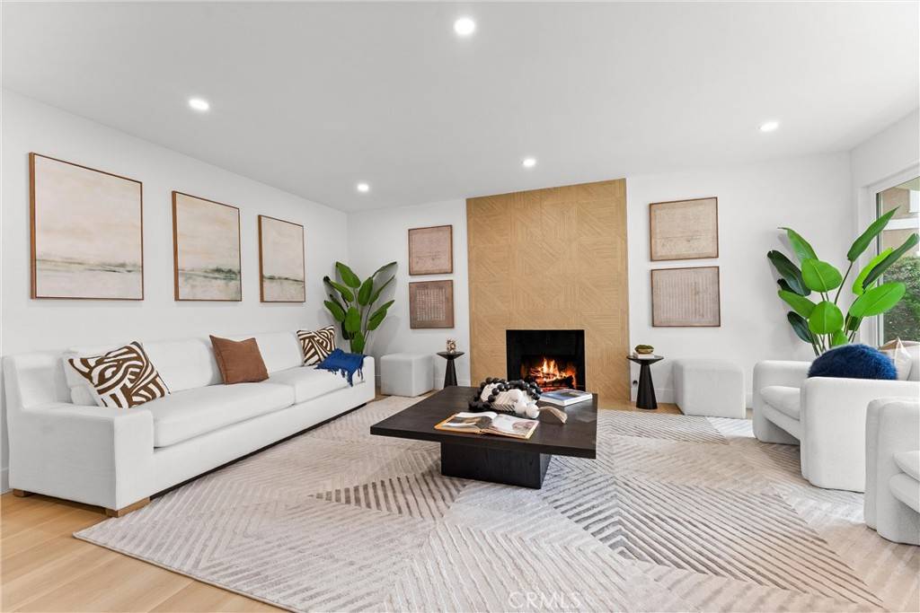 Irvine, CA 92606,3621 Myrtle