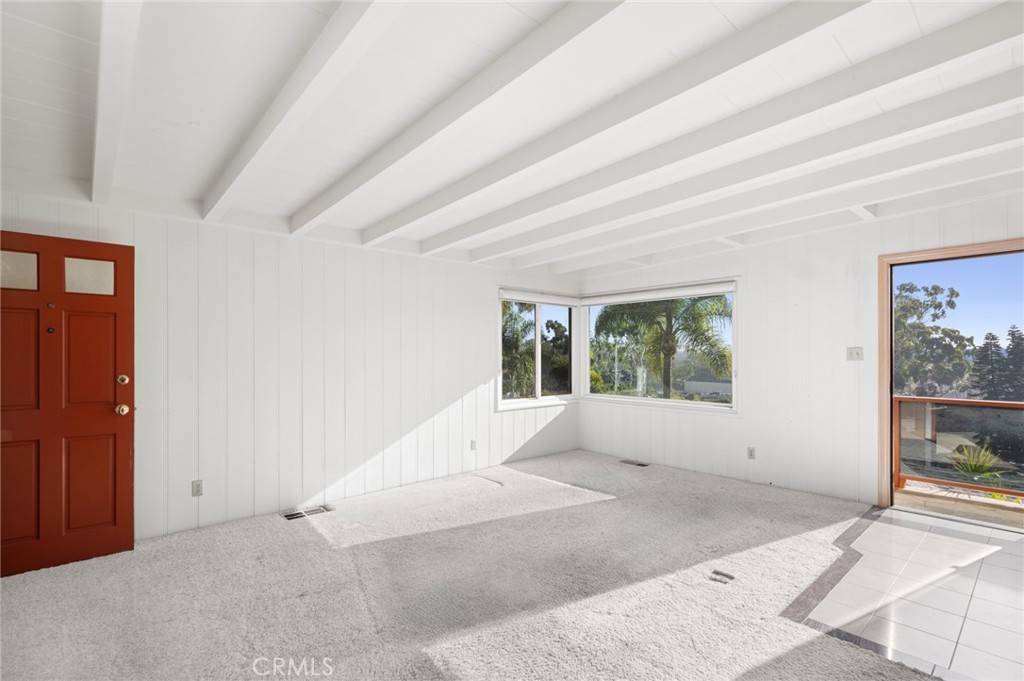 Laguna Beach, CA 92651,114 HIGH DRIVE