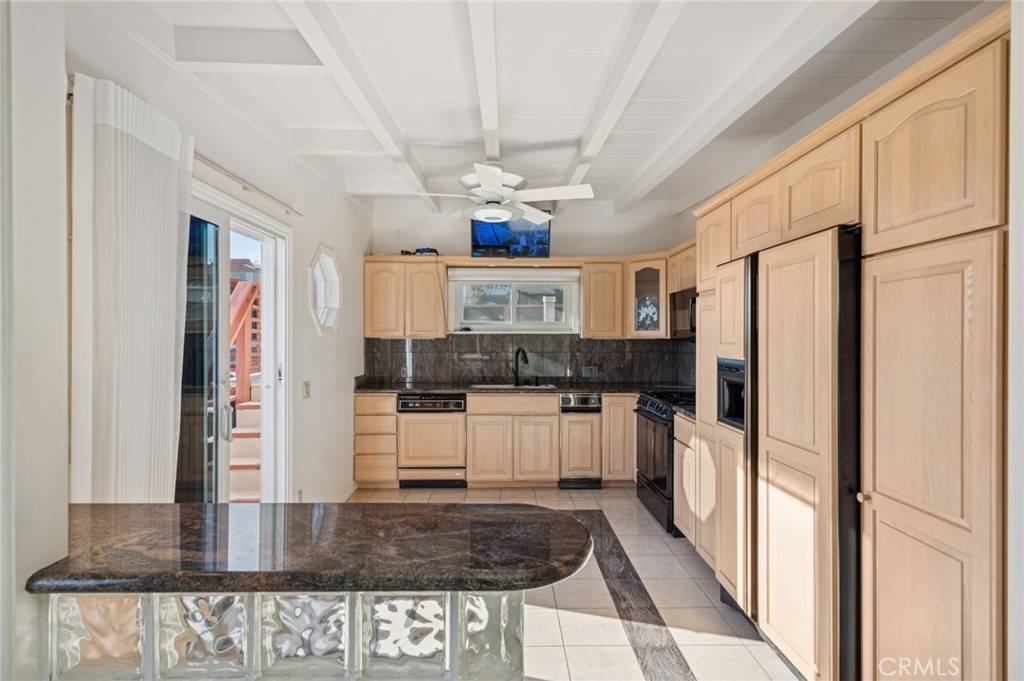 Laguna Beach, CA 92651,114 HIGH DRIVE