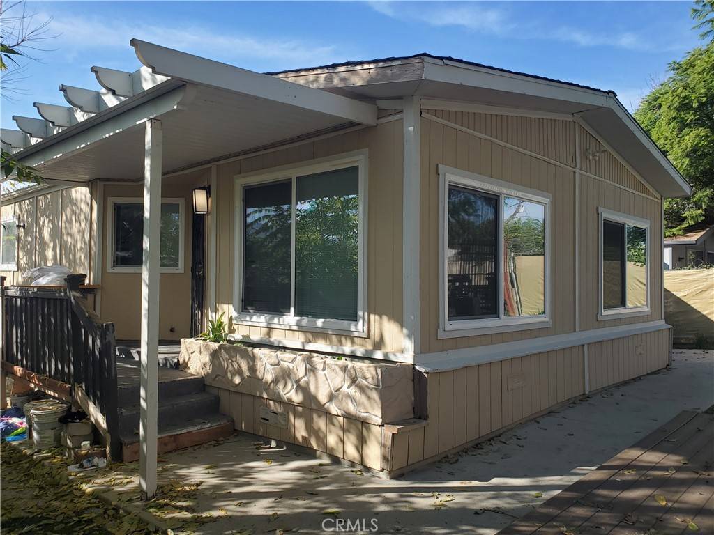 Lake Elsinore, CA 92530,32531 Crescent AVE