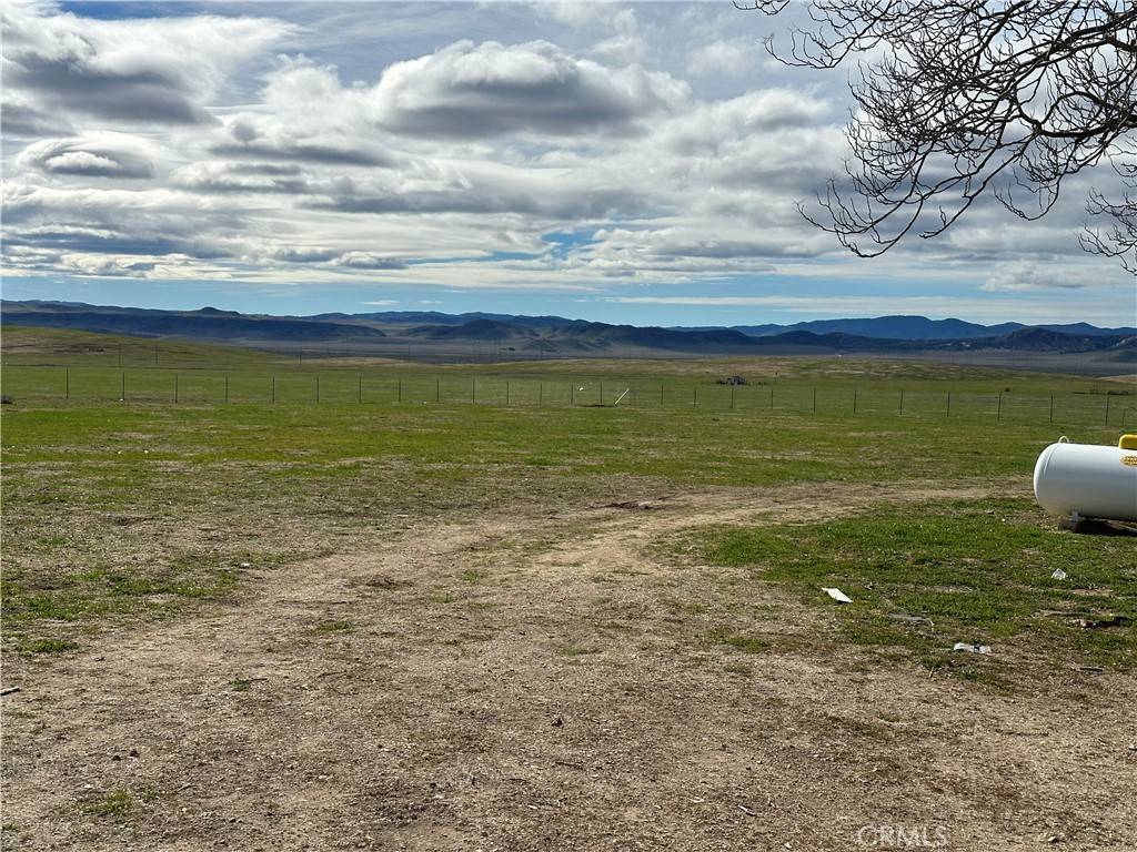 California Valley, CA 93453,14355 Bella RD