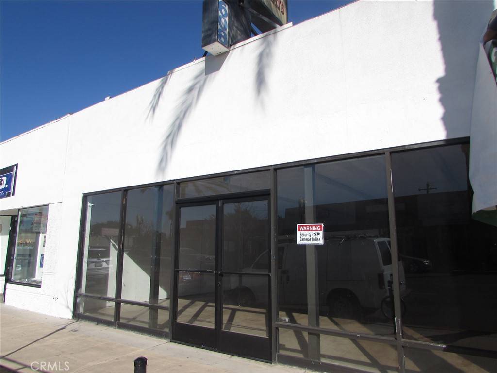 Montebello, CA 90640,602 W Whittier BLVD