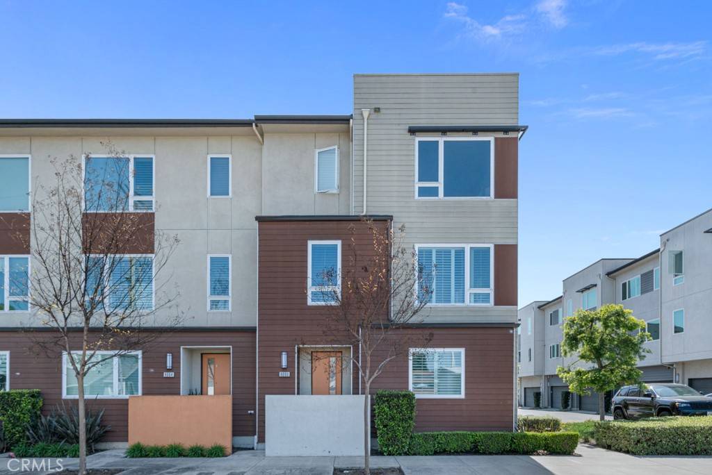 Downey, CA 90241,8000 7th ST