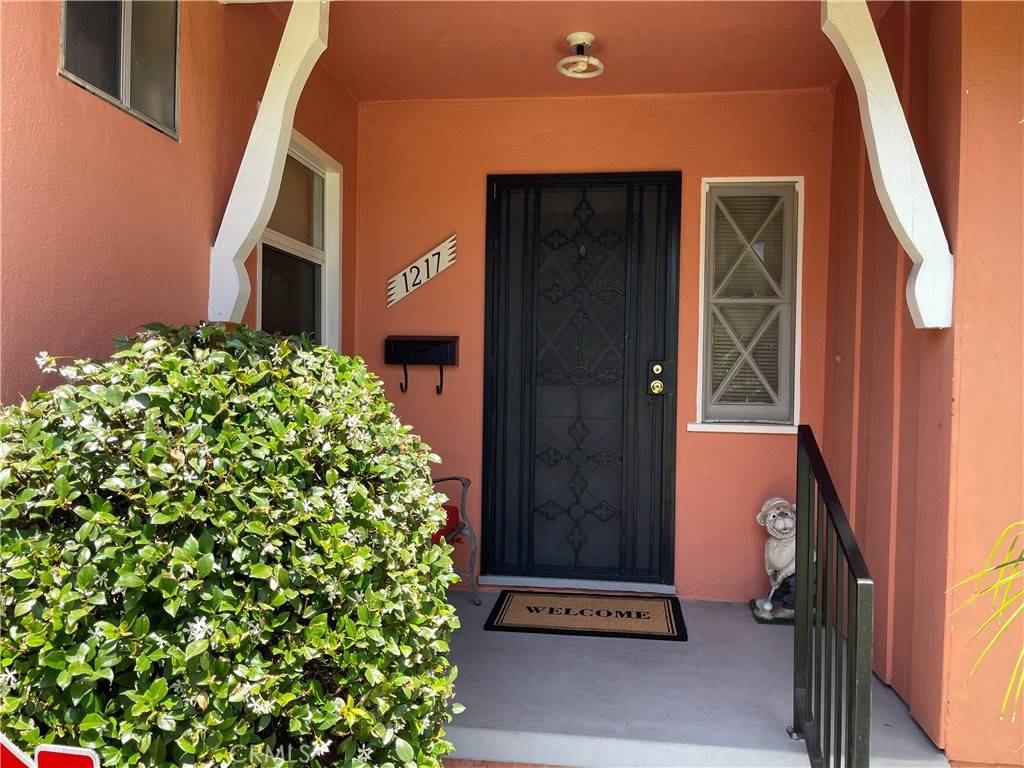 West Covina, CA 91790,1217 W Barbara AVE