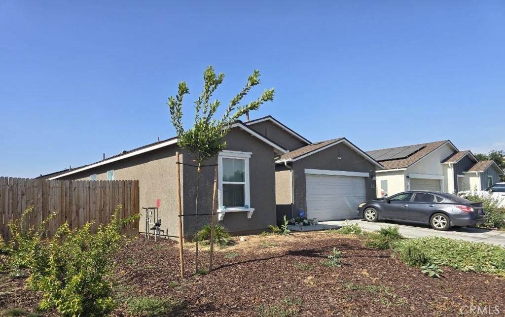 Woodlake, CA 93286,544 W. GREENWOOD AVE