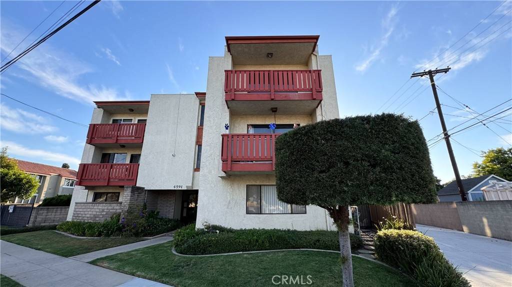 Long Beach, CA 90807,4591 Orange AVE #103