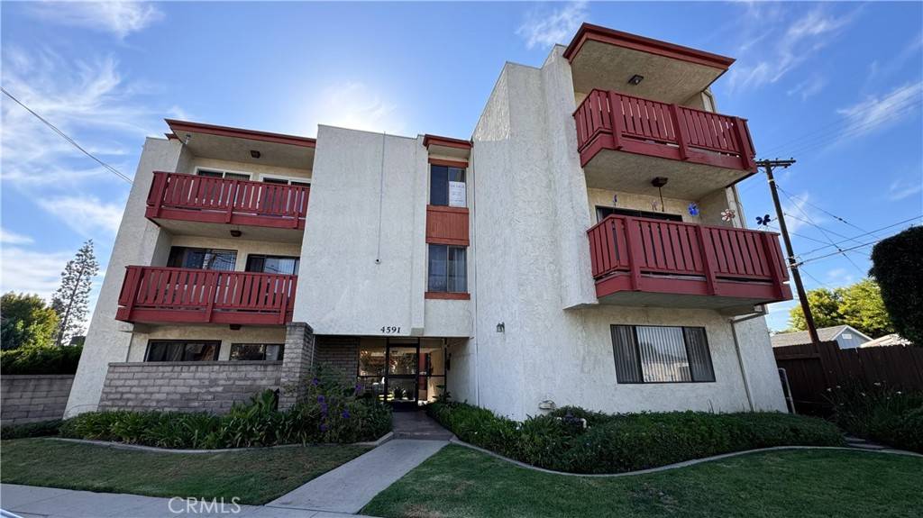 Long Beach, CA 90807,4591 Orange AVE #103