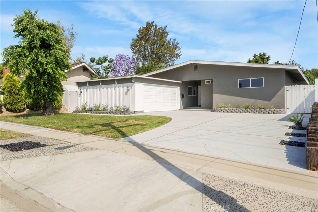 Rancho Palos Verdes, CA 90275,2063 Avenida Aprenda