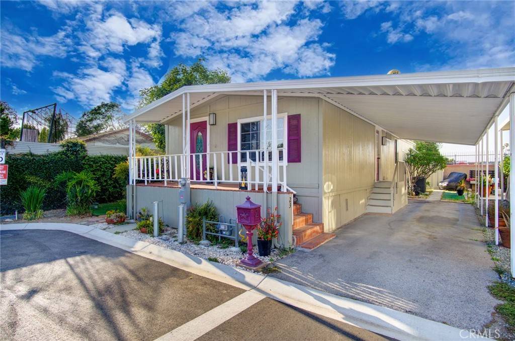 Artesia, CA 90701,19127 PIONEER BLVD #SPC 23