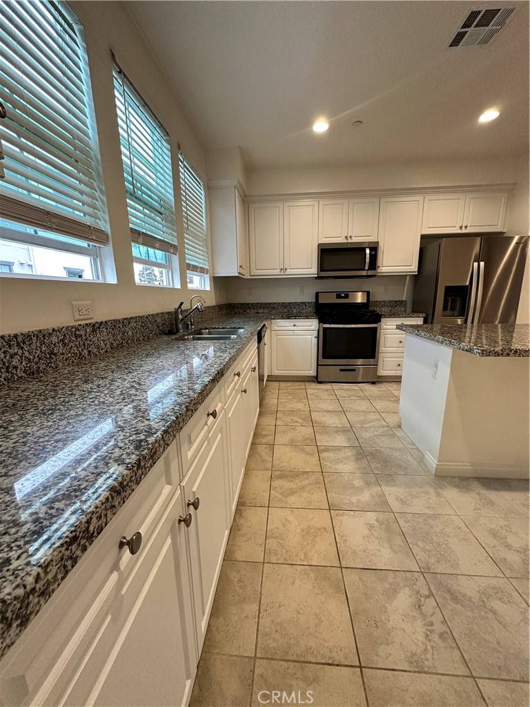 Buena Park, CA 90621,6909 Magnolia AVE