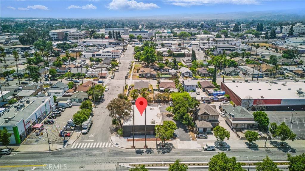 Pomona, CA 91767,390 E Holt AVE