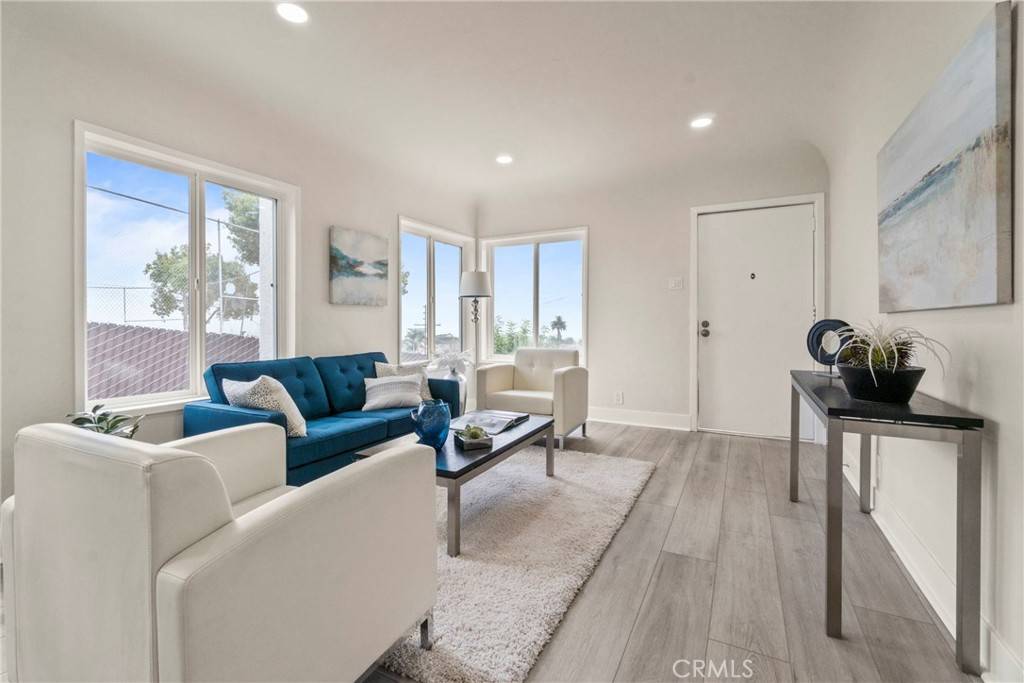 San Pedro, CA 90731,1124 W 1ST STREET