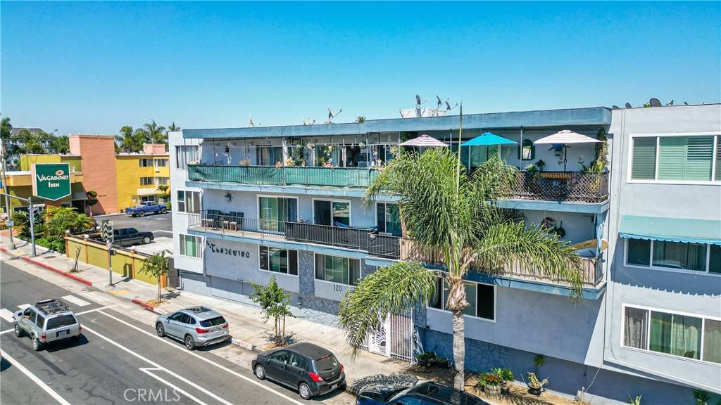 Long Beach, CA 90802,120 Alamitos AVE #14