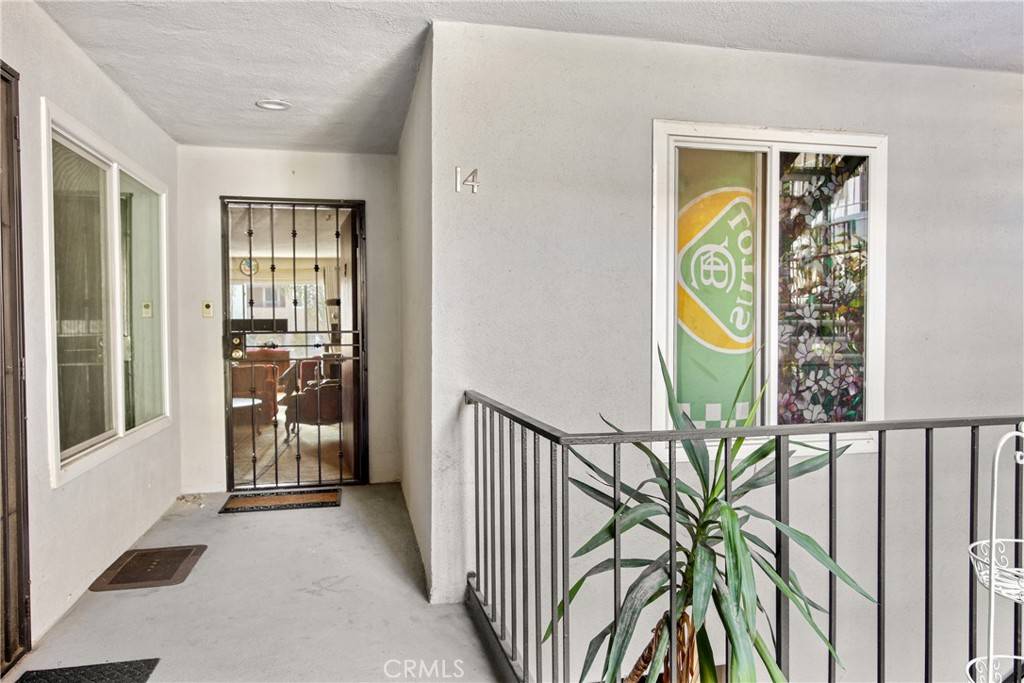 Long Beach, CA 90802,120 Alamitos AVE #14