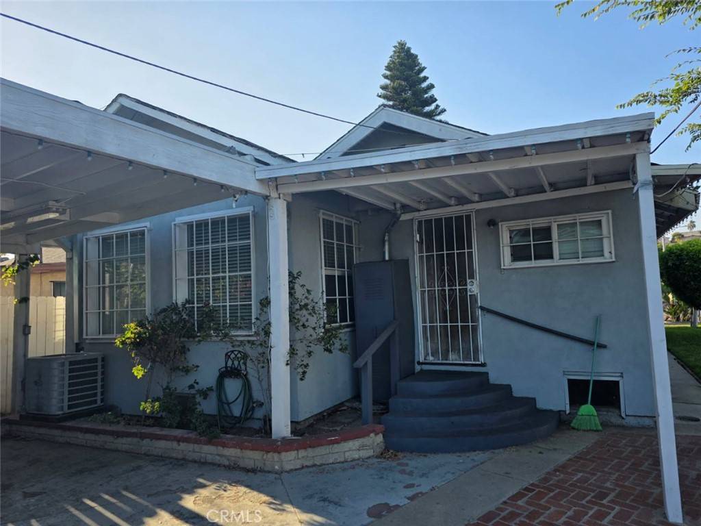 Los Angeles, CA 90063,3424 E Cesar E Chavez AVE