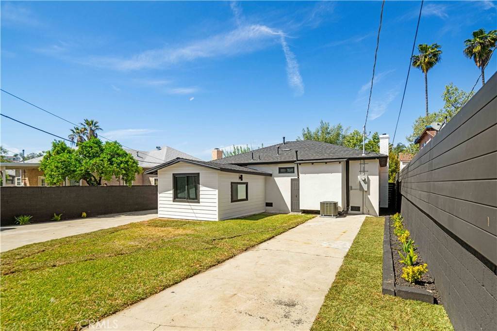 Los Angeles, CA 90032,4926 Templeton ST