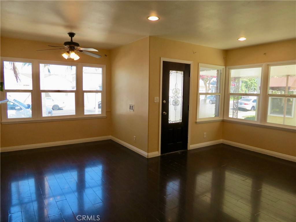 Los Angeles, CA 90022,1024 Hanover AVE