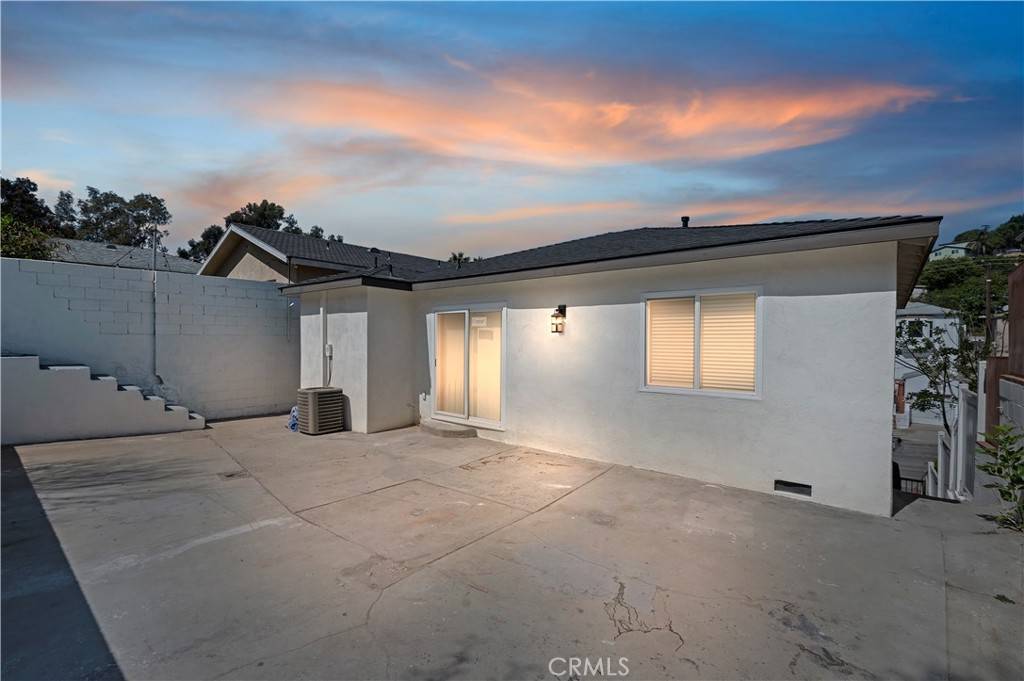 Los Angeles, CA 90063,1152 Miller AVE